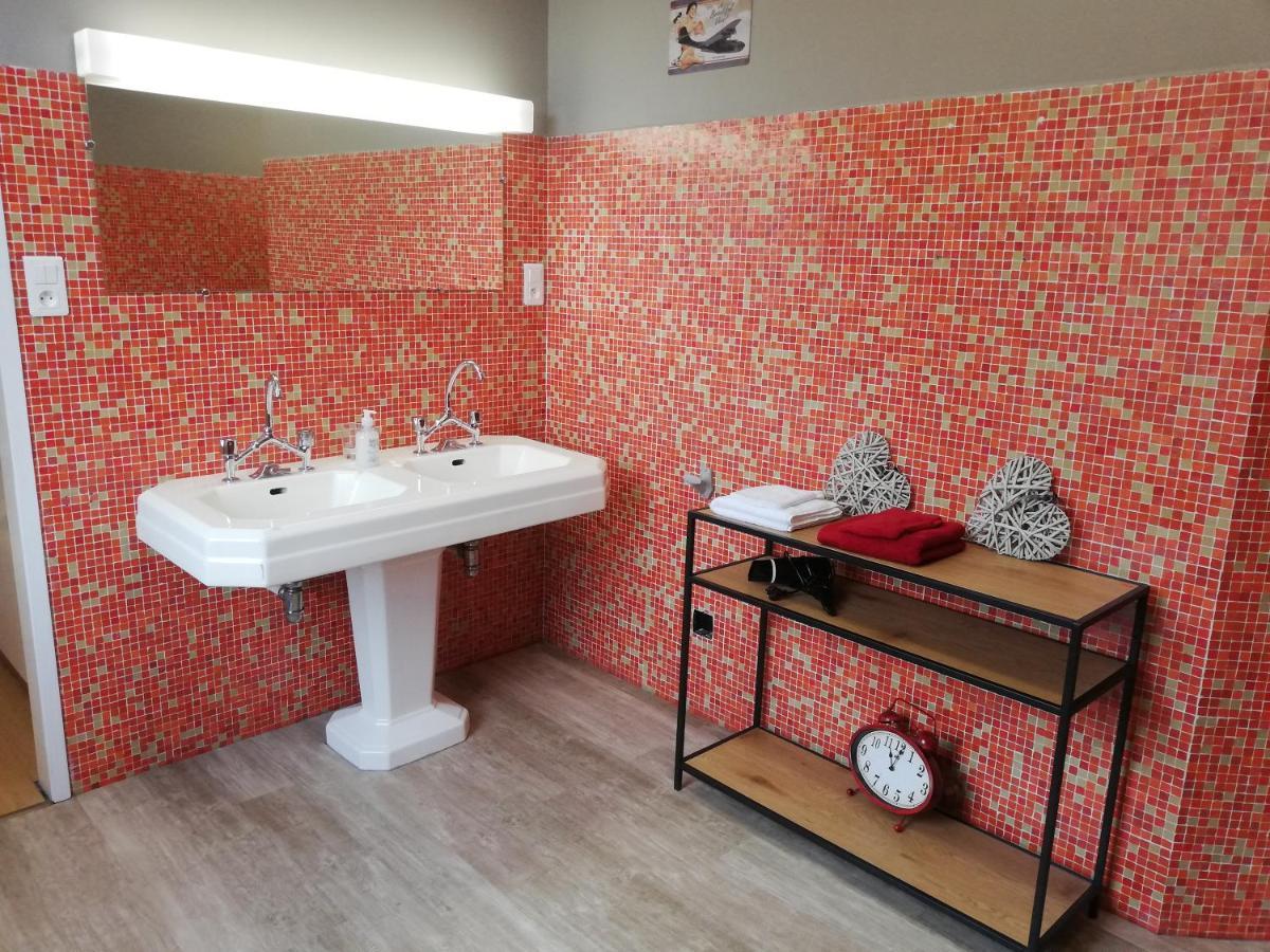 Chez Marlyse-Chambres Et Table D'Hotes Saint-Maurice-sur-Moselle Eksteriør bilde
